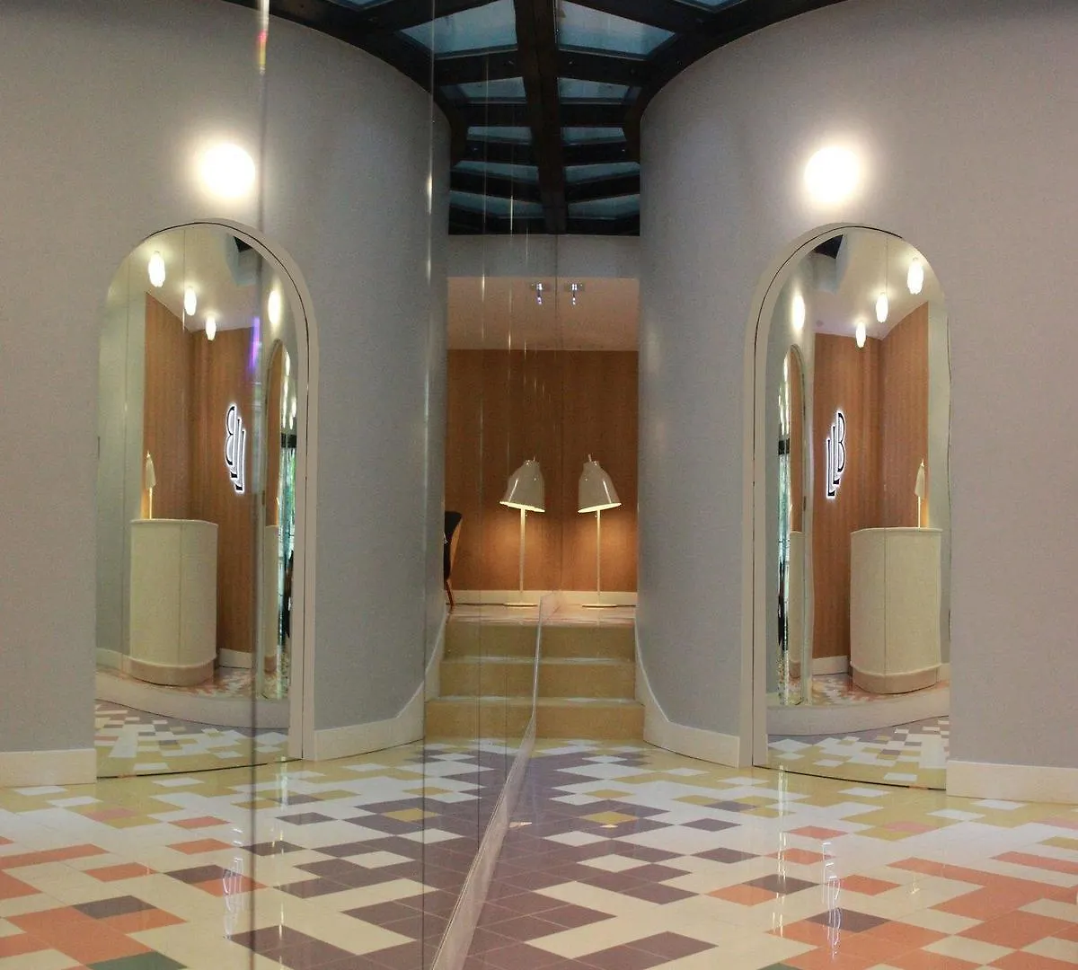 Hotel Le Lapin Blanc Paris