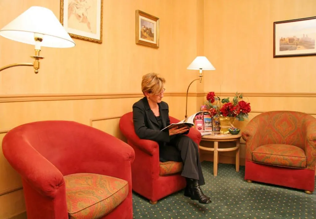 Hotel Le Lapin Blanc Paris
