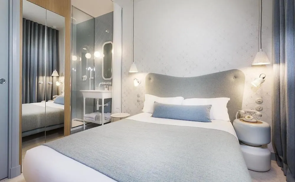 Hotel Le Lapin Blanc Paris