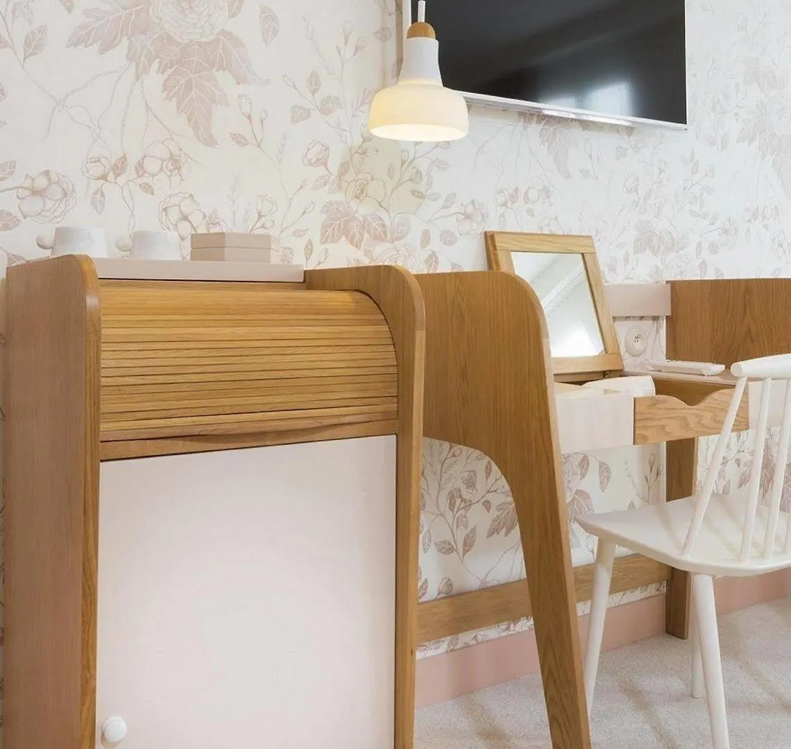 Hotel Le Lapin Blanc Paris