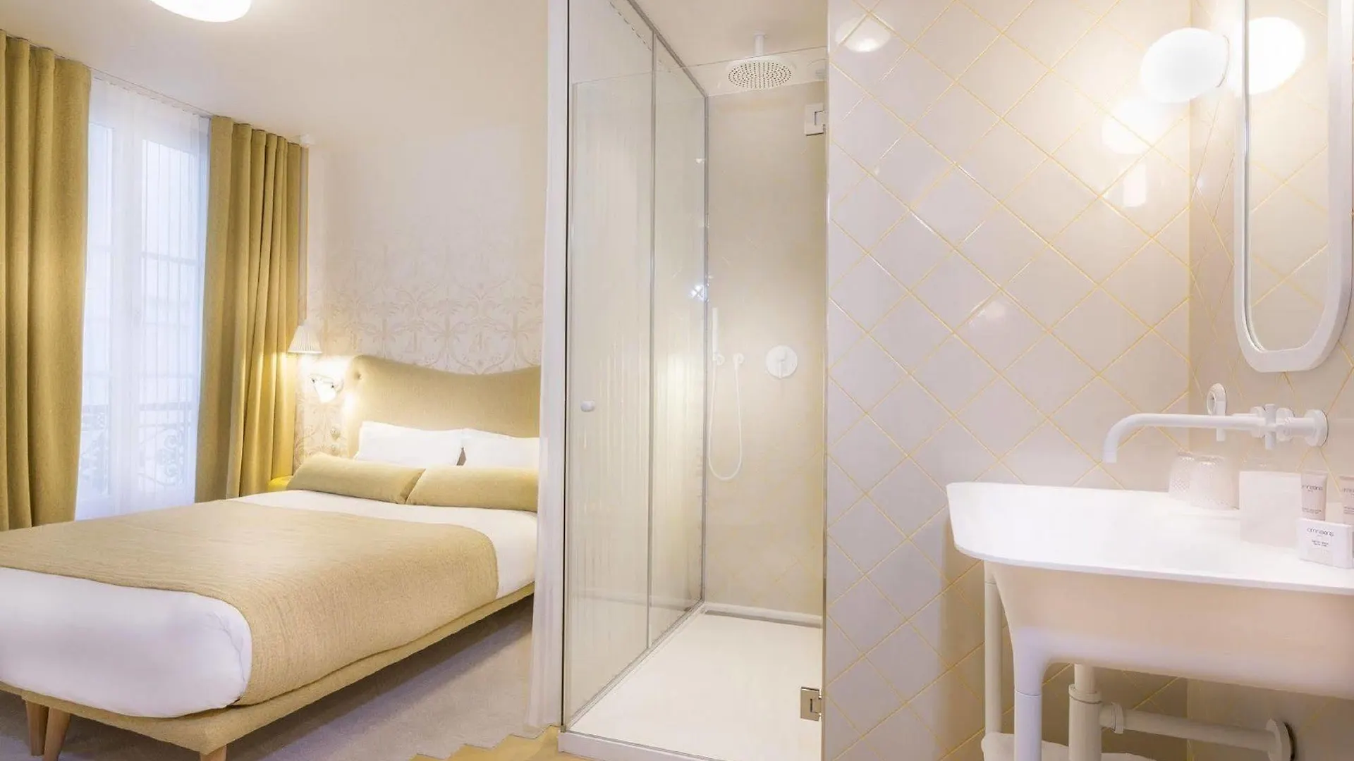 Hotel Le Lapin Blanc Paris